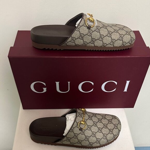 ***Authentic**Gucci Beige Monogram Slippers with Gold Details - Picture 10 of 13